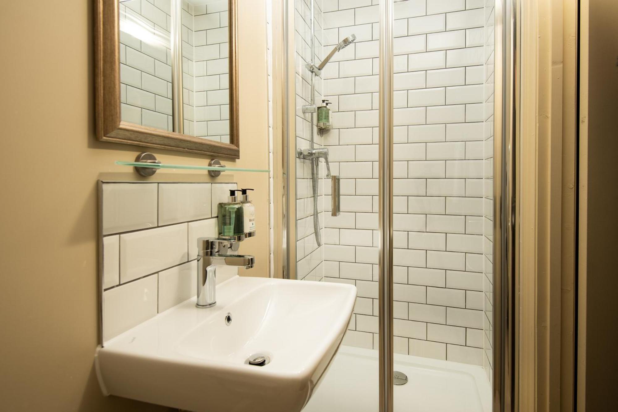 The Ambleside Inn - The Inn Collection Group Номер фото